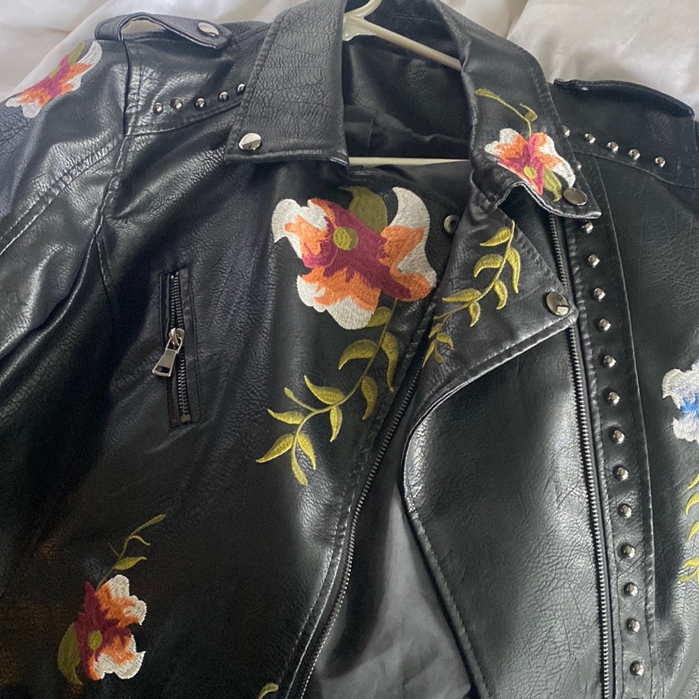 NWOT Vegan leather moto jacket awesome detailing never worn brand new